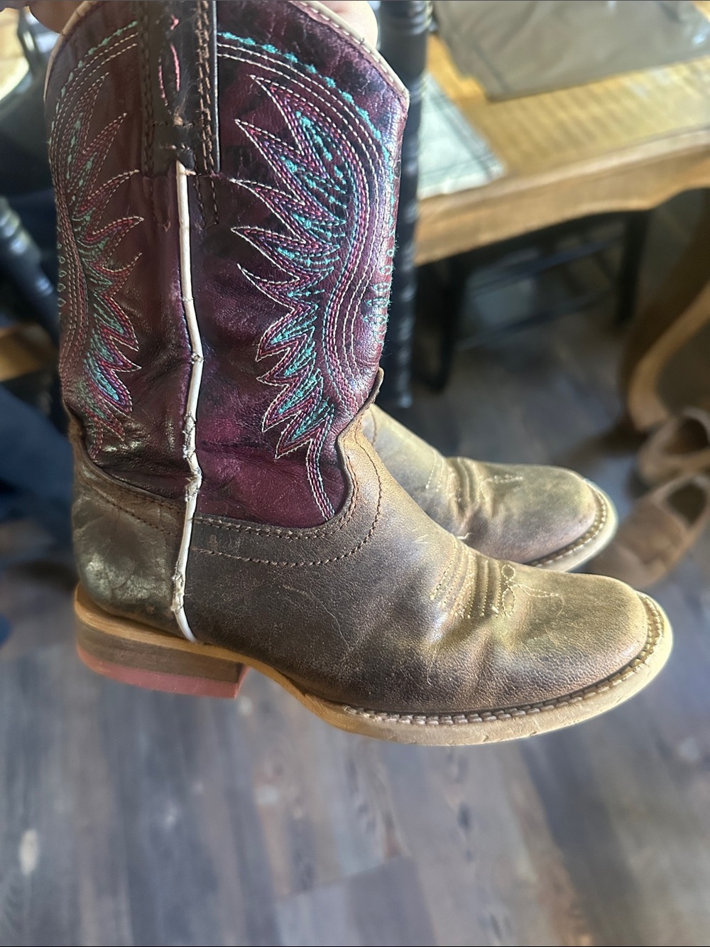 Ariat Burgundy Leather Cowboy Boots Interior Detail